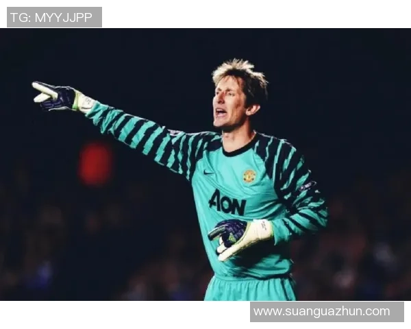 《球星足球卡：集结世界顶级球员，体验激情对战与策略竞技》