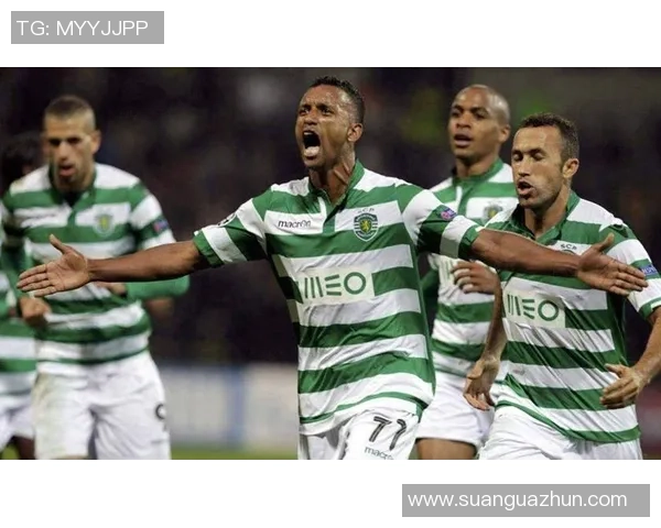 《足球明星卡集结欧冠竞技场，见证巅峰对决与传奇时刻》