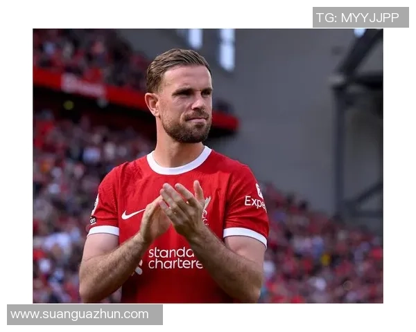 世界足坛养老球星盘点:退役后转型的传奇人物与现役老将 世界足坛养老球星盘点:退役后转型的传奇人物与现役老将