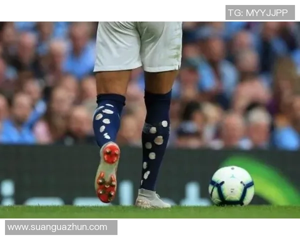 为什么许多足球明星都有O型腿现象背后的原因与科学解释