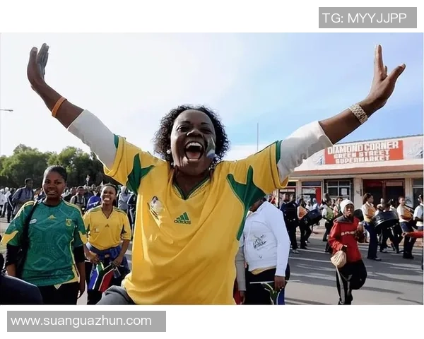 聚焦足球星不规则现象探秘球场背后的技艺与奇异轨迹